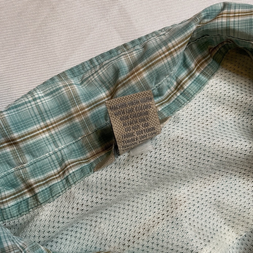 Duluth Trading Fishing Shirt Size Large Plaid Women's Gusseted Gorpcore - Picture 3 of 7